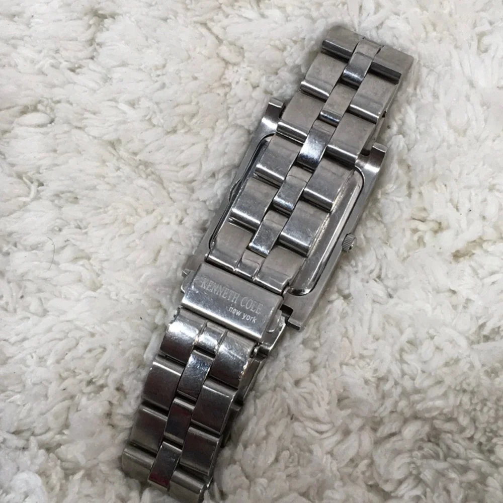 Kenneth Cole NY brushed silver watch